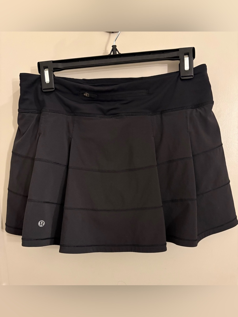 lululemon athletica Black Circle Skirt with Zip Waist Pocket
